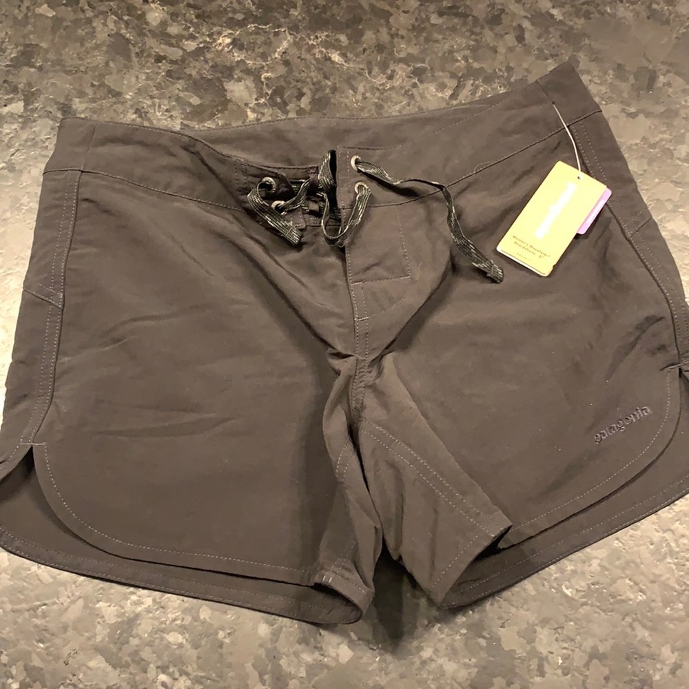 NWT Patagonia wavefarer board short